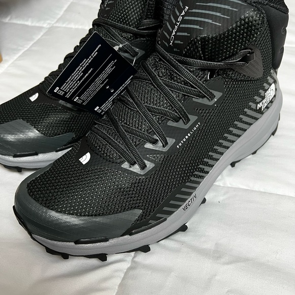 The North Face shoes - Picture 2 of 7